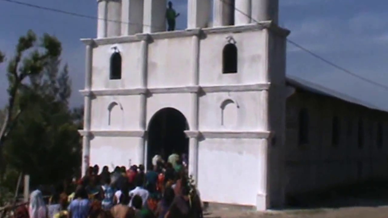 ENTRADA DE VELAS Y FLORES ALDEA PEBIL PAM, 24 DE DICIEMBRE DEL 2014