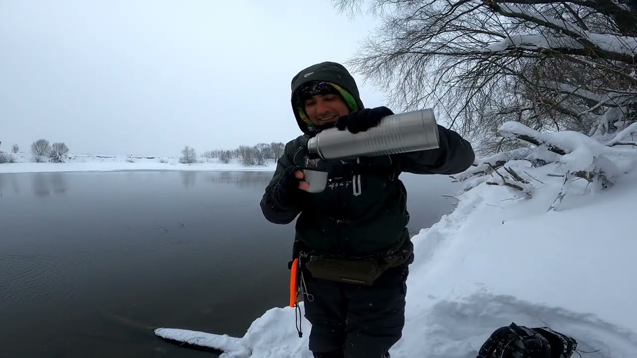 СПИННИНГ В ФЕВРАЛЕ /МОСКВА - РЕКА. РЫБАЛКА НА ДЖИГ. #NEKFISH 