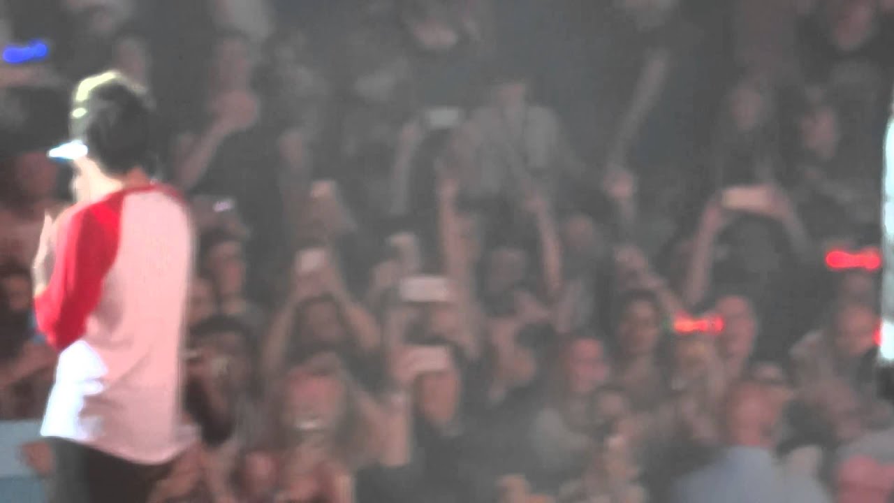 Best Song Ever + Funny Harry -  One Direction - London o2 28/09/2015