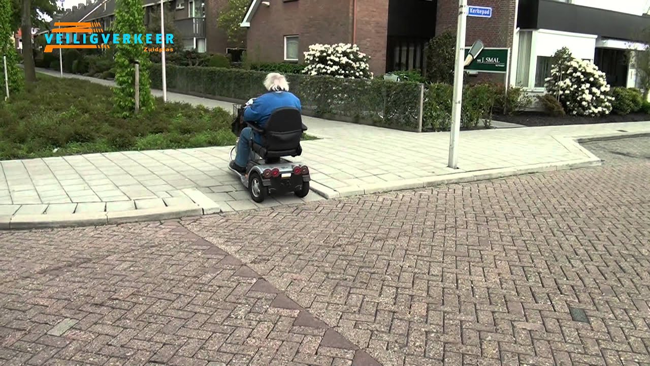 Cursus - Scootmobiel (#1 - Op- en afritten)