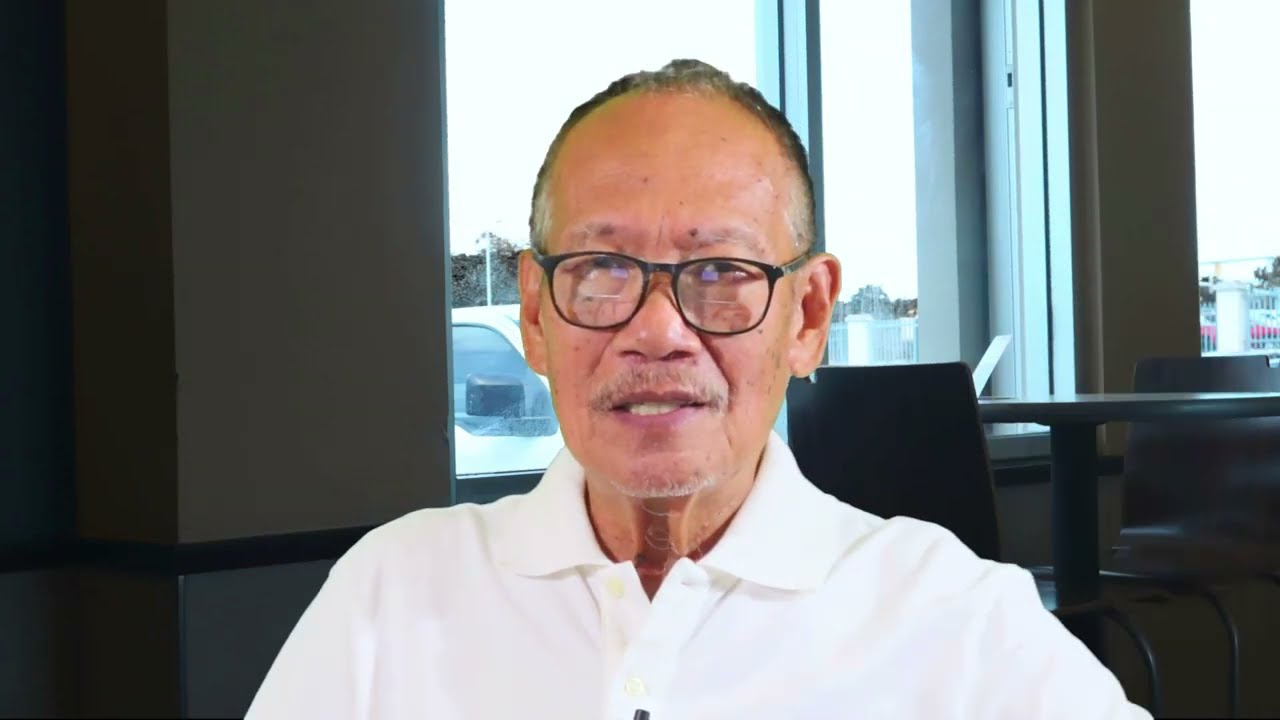 Magandang balita, pwede nang bumalik sa apelyido sa pagkadalaga sa iyong passport.