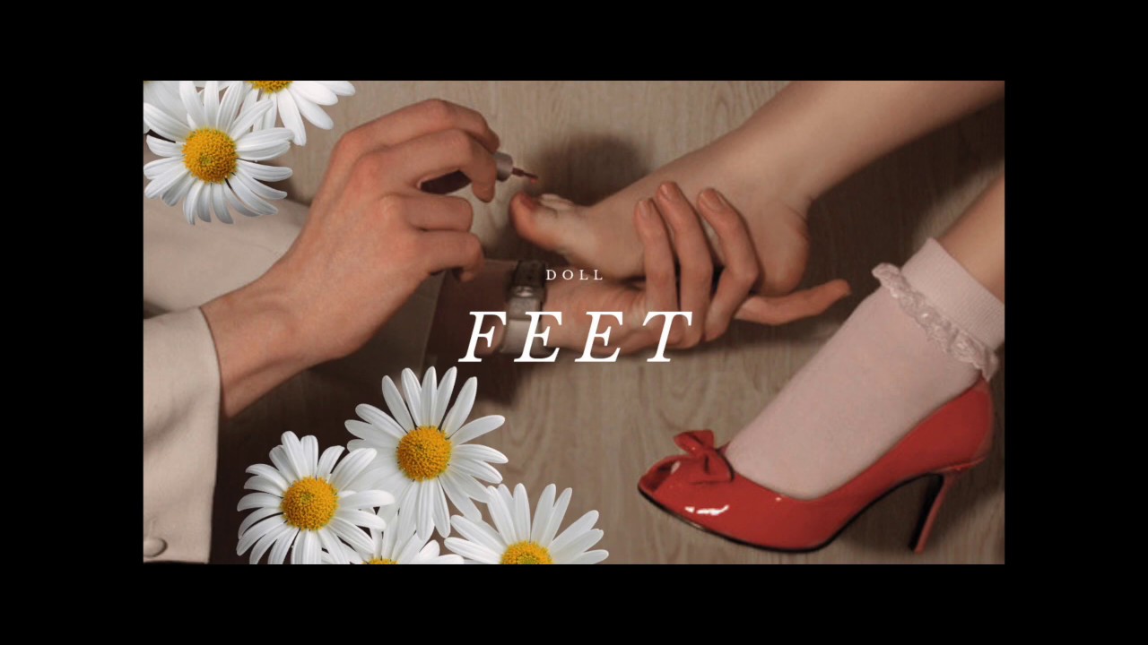 ✧･ﾟ:*  𝒟ℴ𝓁𝓁  *:･ﾟ✧ Feet