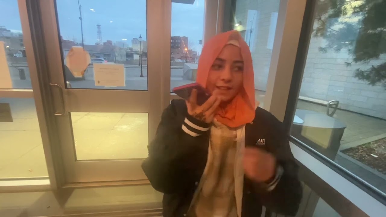 ‏وجه العنصرية في المشفى في كندا Saskatoon لانه اسمي محمد