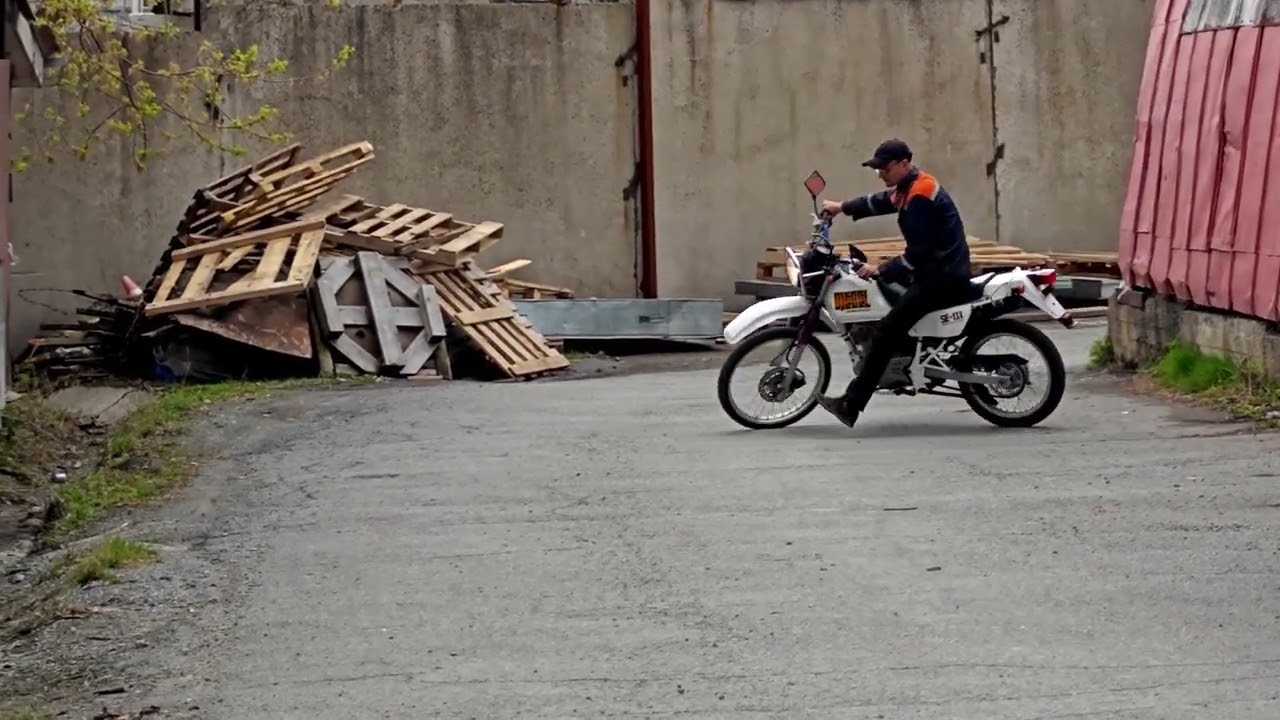 Suzuki Djebel125 SF44A-101350 test ride