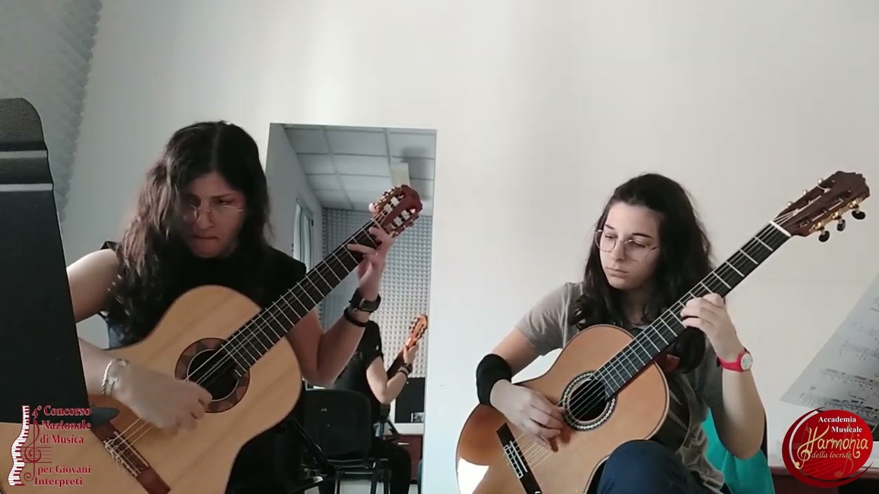 Chiara Navarra e Benedetta Romeo - Giuliani op. 130