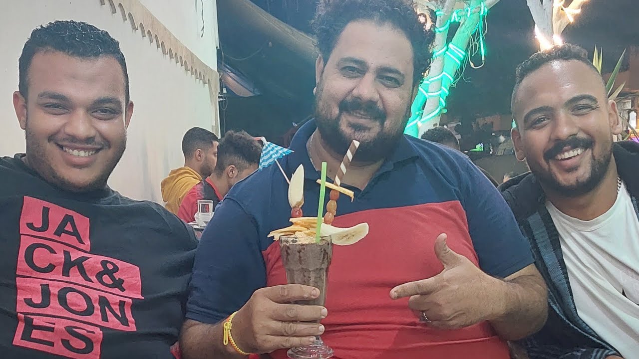 سوئال #مهم جدا الكلاب #بتفطر في #رمضان  نعم ام لا