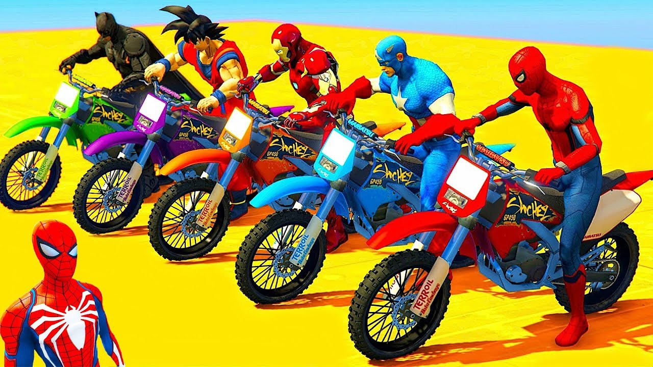 HOMEM ARANHA, CRAZY JAKE, BATMAN com SUPER MOTOS e HER&Oacute;IS! Desafio Spiderman Jump HULK ARMY - GTA V