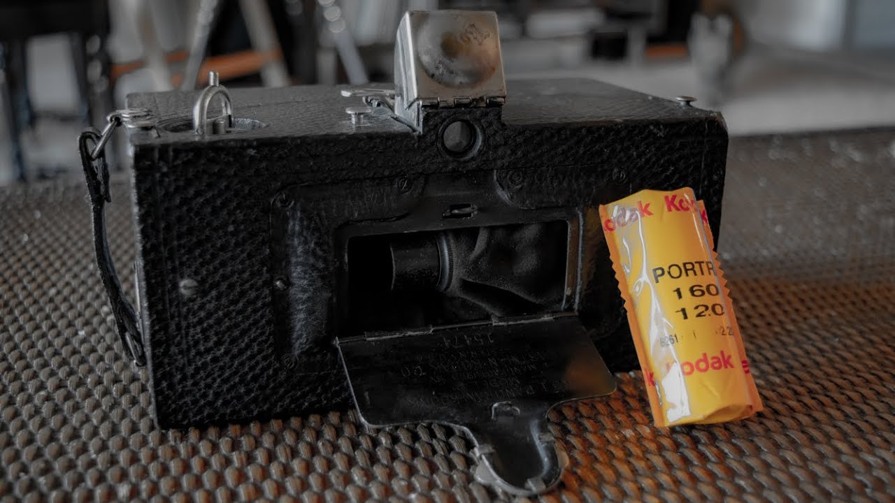Loading a 1907 Panoram Kodak Camera with 120 Portra Film