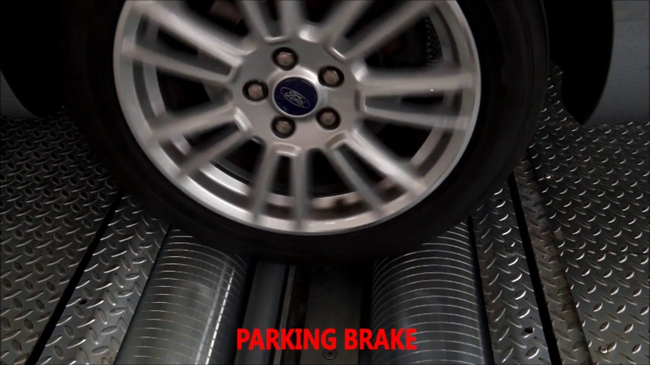 VAMAG roller brake tester for cars / Banco prova freni a rulli by Vamag - test autovetture