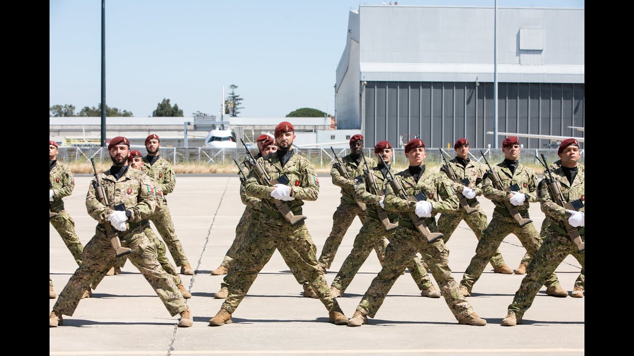 DESFILE MILITAR DAS FORÇAS ARMADAS NA CHEGADA DO PRESIDENTE ZELENSKY