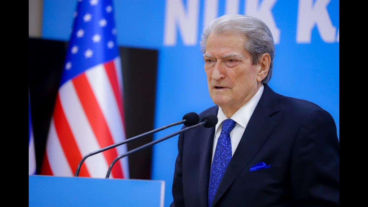 🔴LIVE/Berisha përballë 2 skenarëve në 28 shkurt! Ja çfarë pritet të ndodhë në protestë