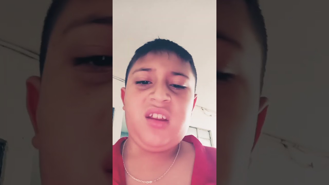 tade  es muy malo maltrata asus patos😱😱