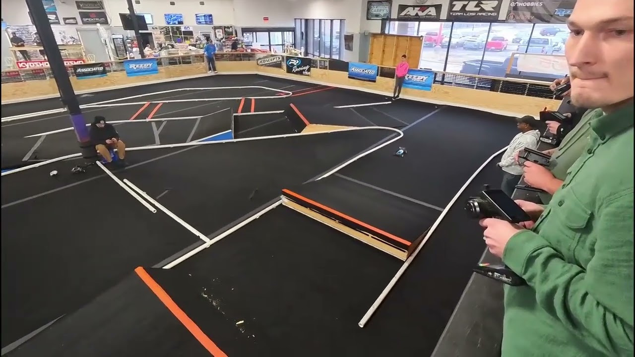 21.5 B-Main Race at EN Raceway - 122725 - Edit 2