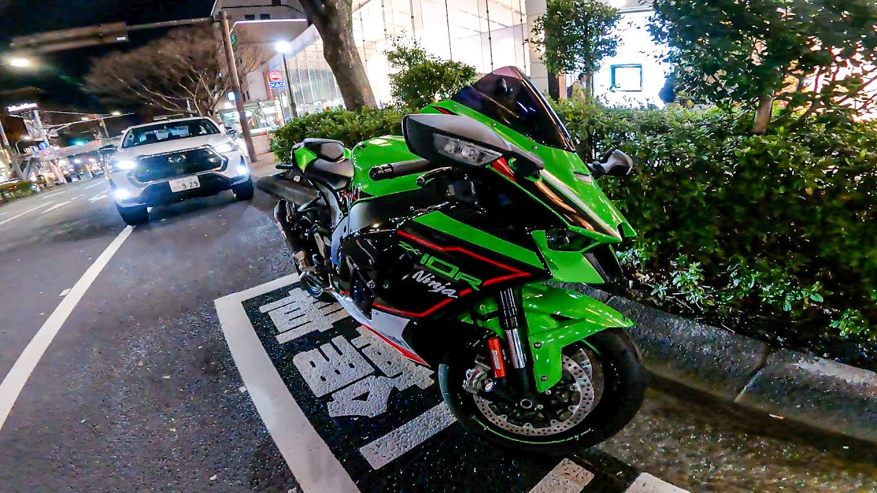 KAWASAKI  ZX-10R SC-PROJECT | M3 MacBook Air