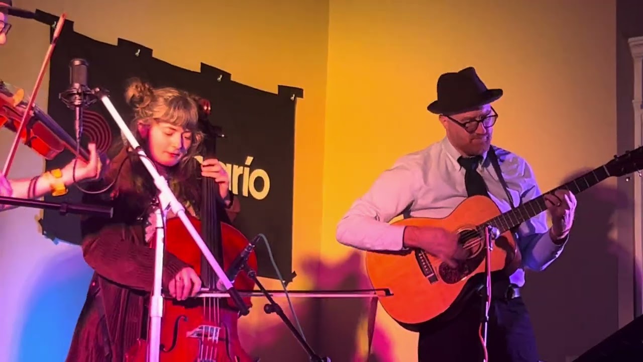 Frozen Snow Covered Bull Wheel - Andy Reiner + Friends at Fiddle Hell Concert