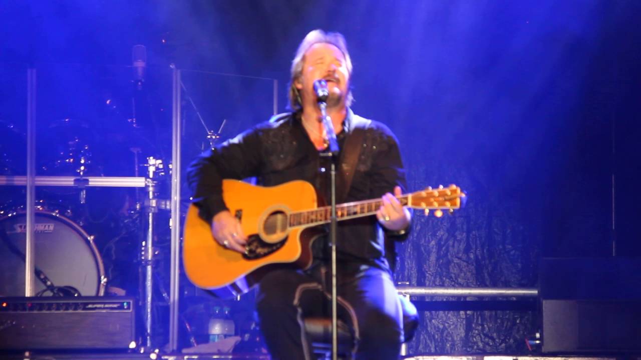 Night Moves Travis Tritt Live at the North GA State Fair
