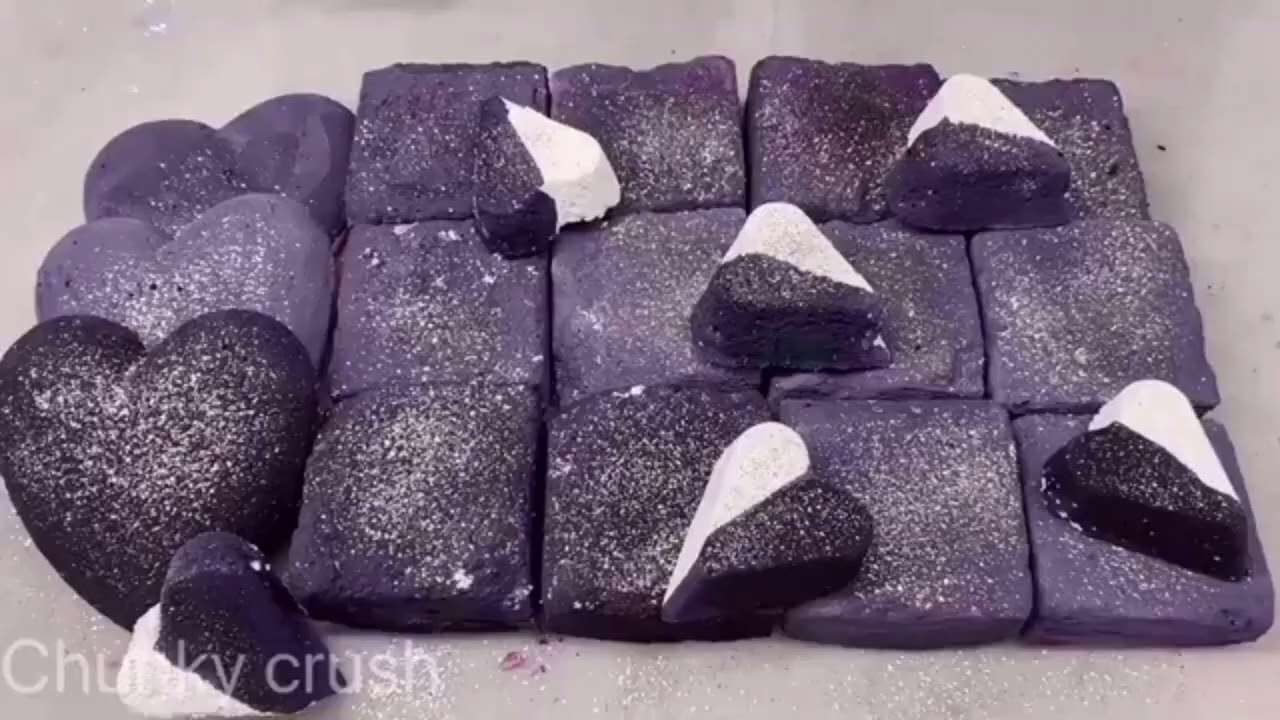 gym chalk ASMR satisfying crush#asmr #satisfying #trending #viral #chalk #asmrsounds
