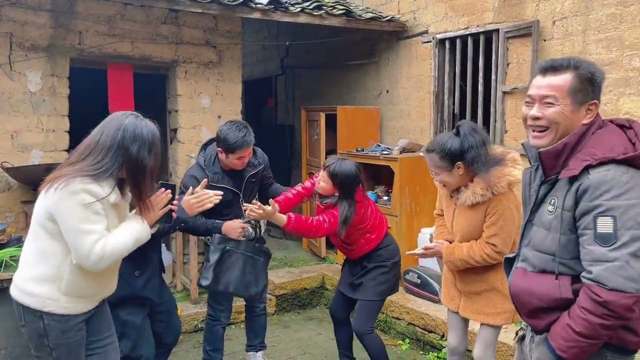 农村视频：胆大包天#我的乡村生活 #一定要看到最后 #村里那些事 #农村原创搞笑段子 #农村趣事