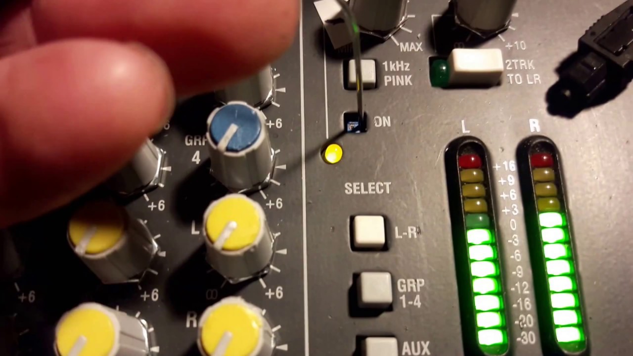 Allen & Heath GL2400 test tone