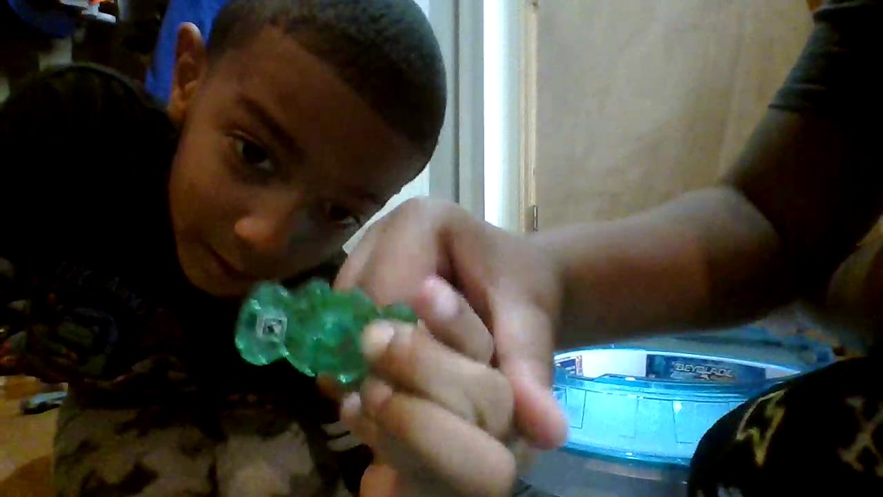 Beyblade burst rise vertical drop battle set unboxing