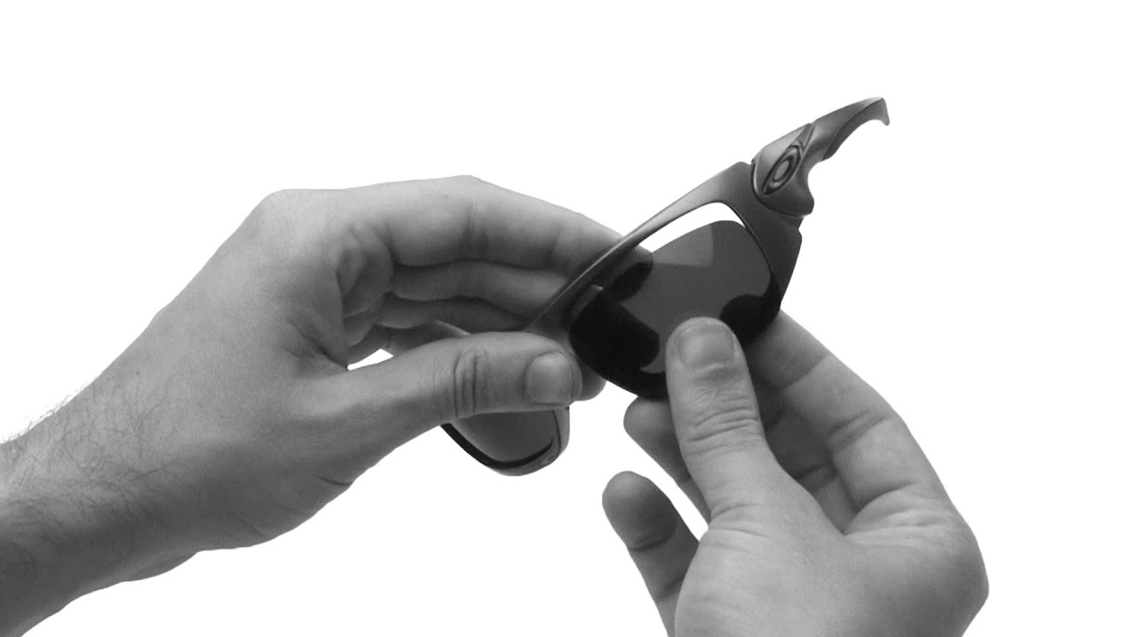 Oakley Scalpel Lens Replacement & Installation Instructions