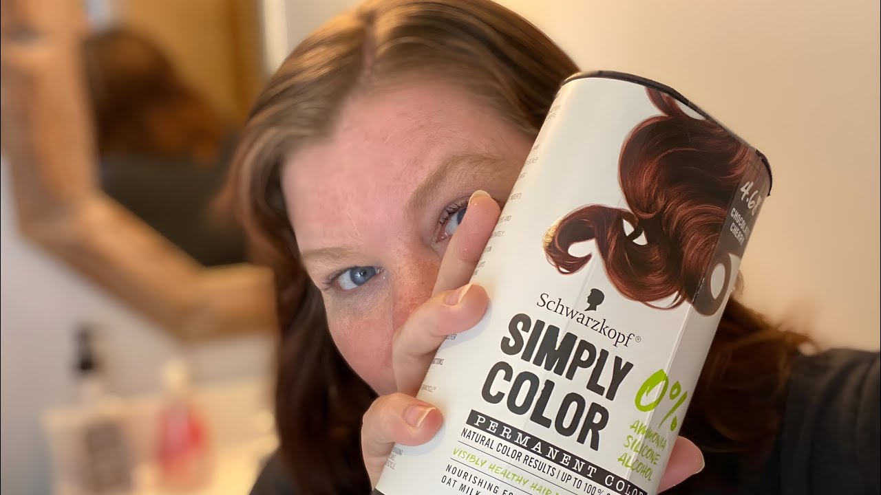 Dyeing my hair Schwarzkopf 4.68 Chocolate Cherry