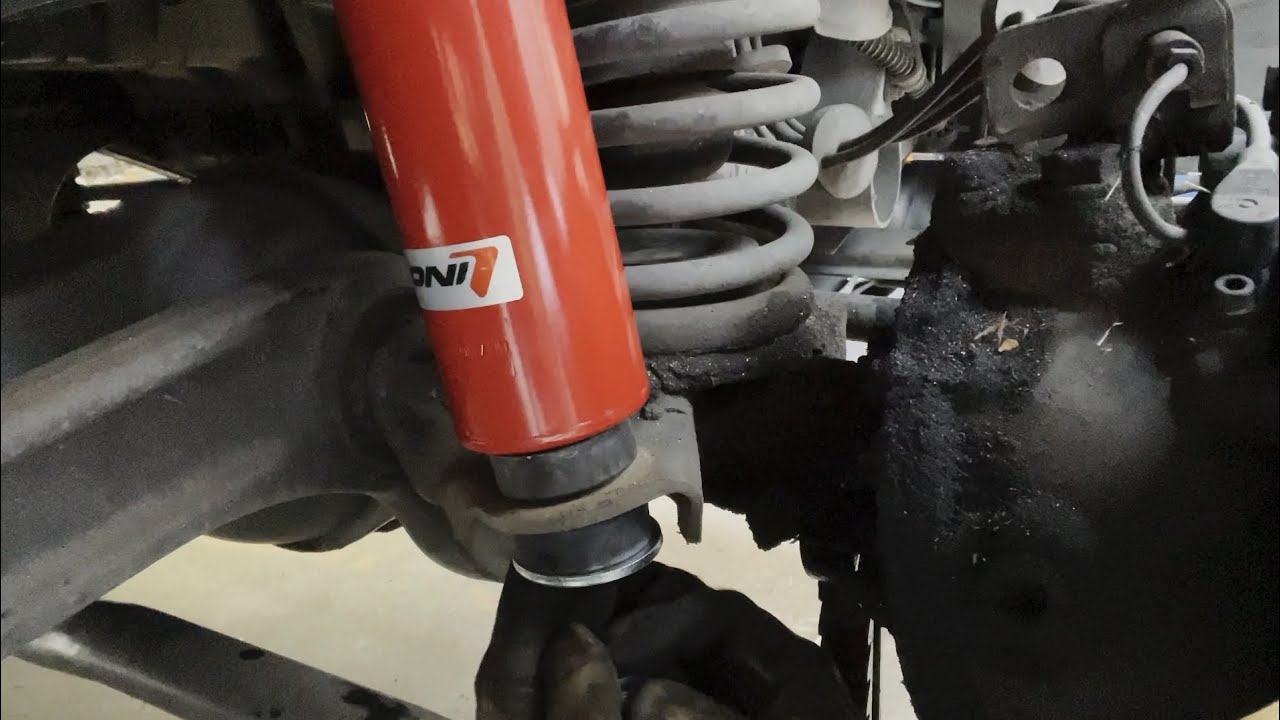 G500 GWagon—Death Wobble Cured, Install Koni RAID shocks youtube