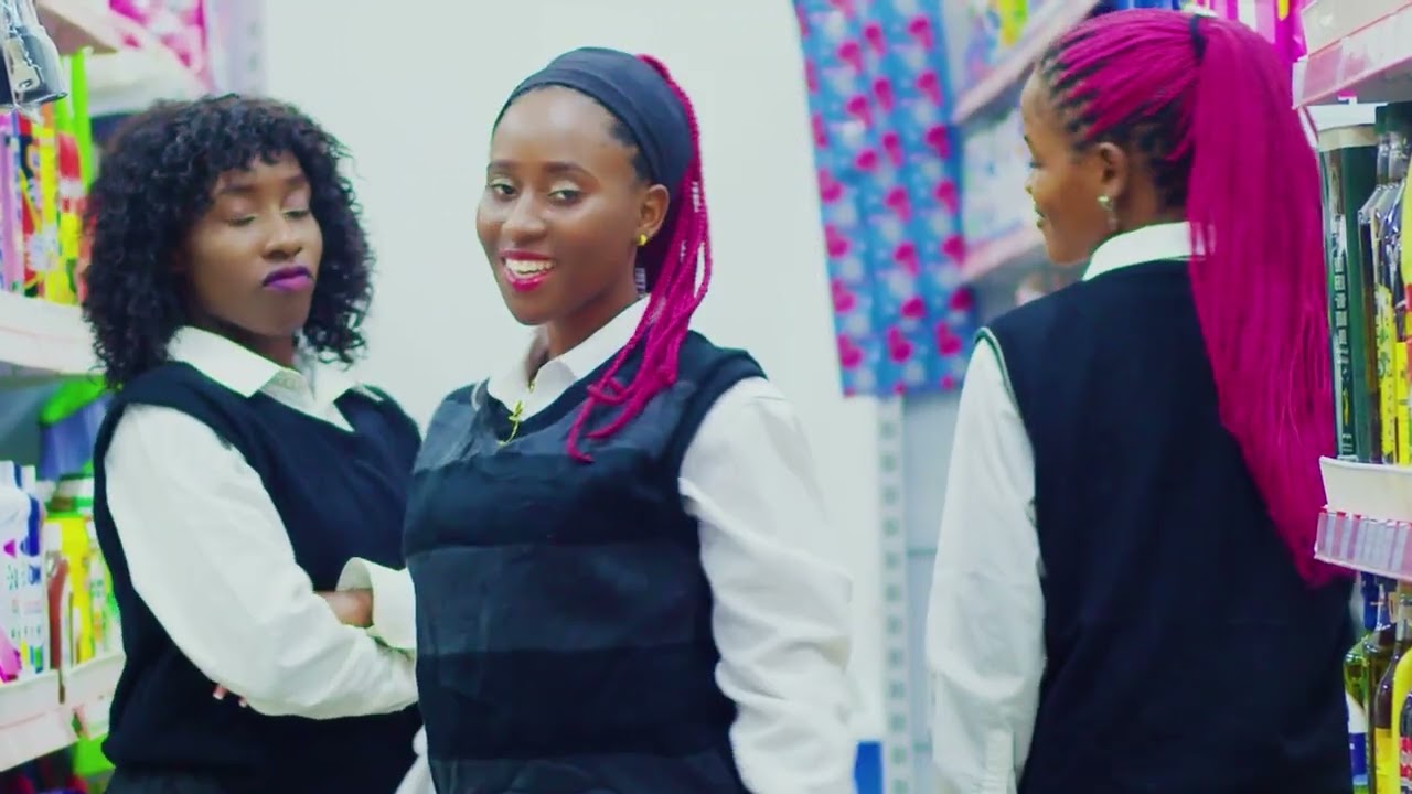 KAMPALA GALZ поступит в продажу 1 сентября, SECOND HAND вернется завтра.