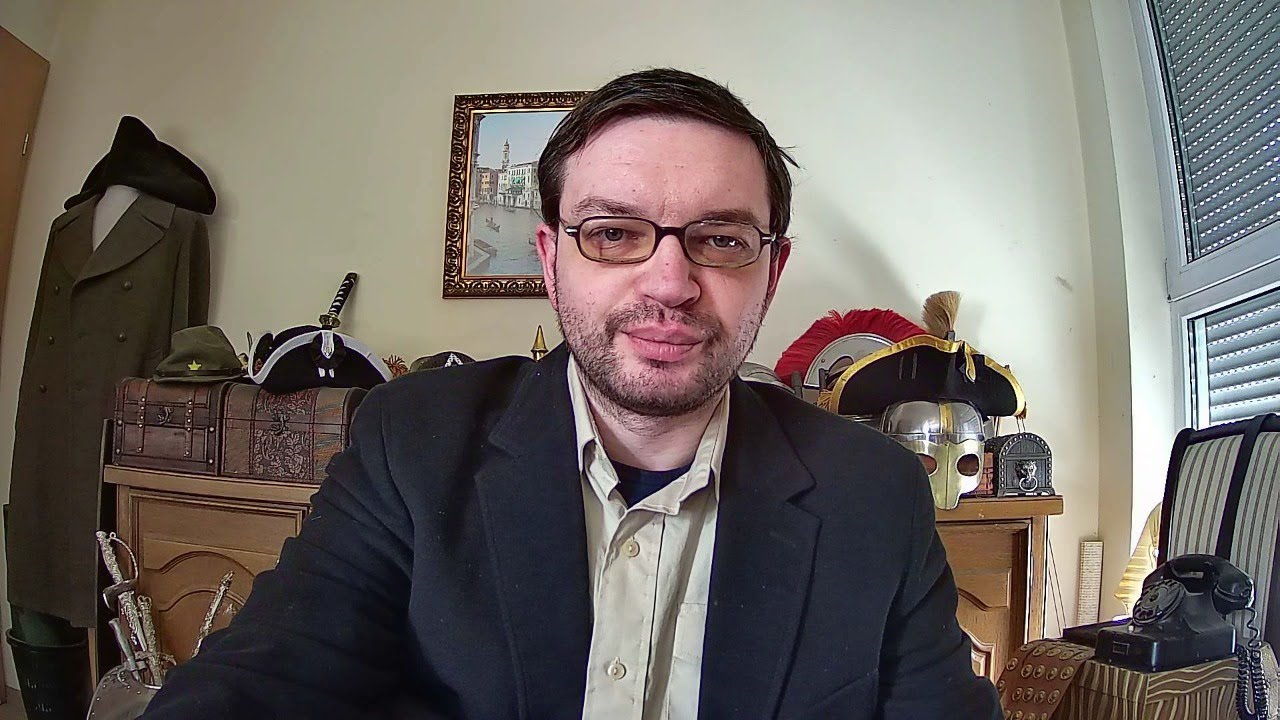 Moda i ubi&oacute;r a ideologia - dr Piotr Napierała