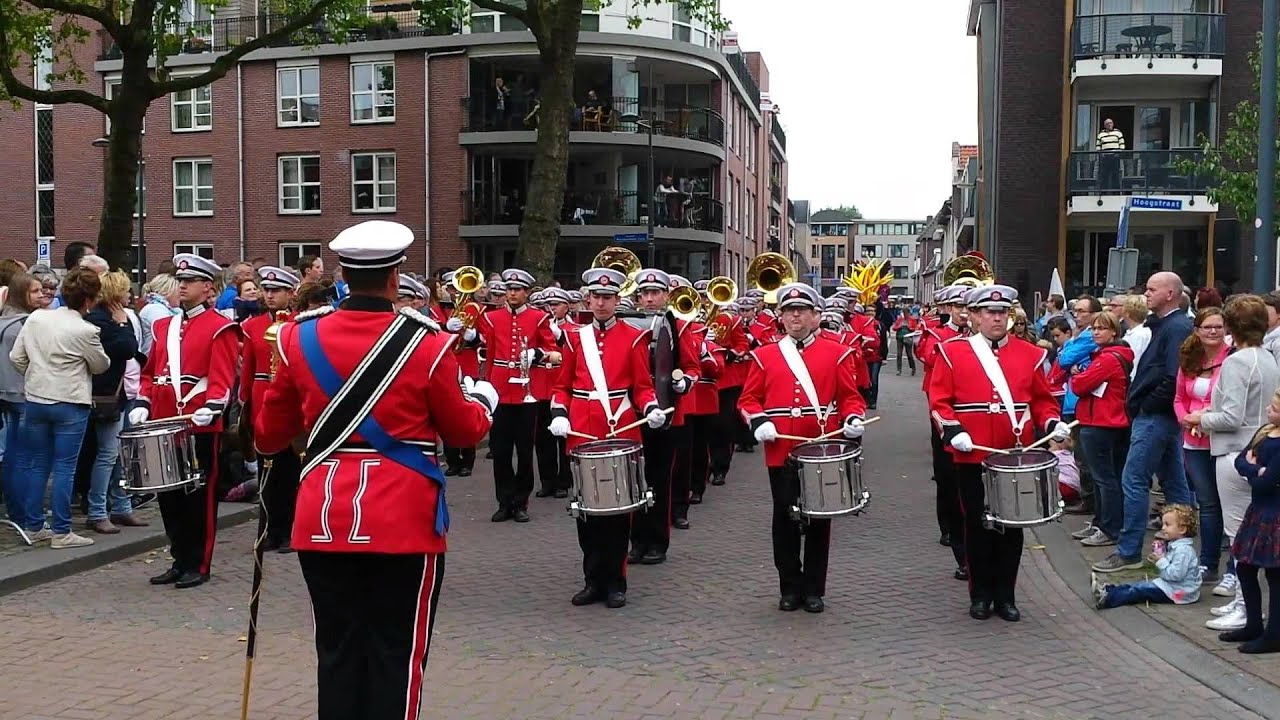 OBK  Rhenen Bloemencorso Valkenswaard 13-09-2015