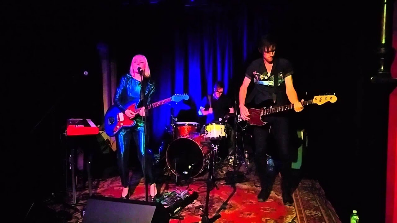 Olympia - Tourists (live at Oxford Circus, Sydney, 3rd December 2015)