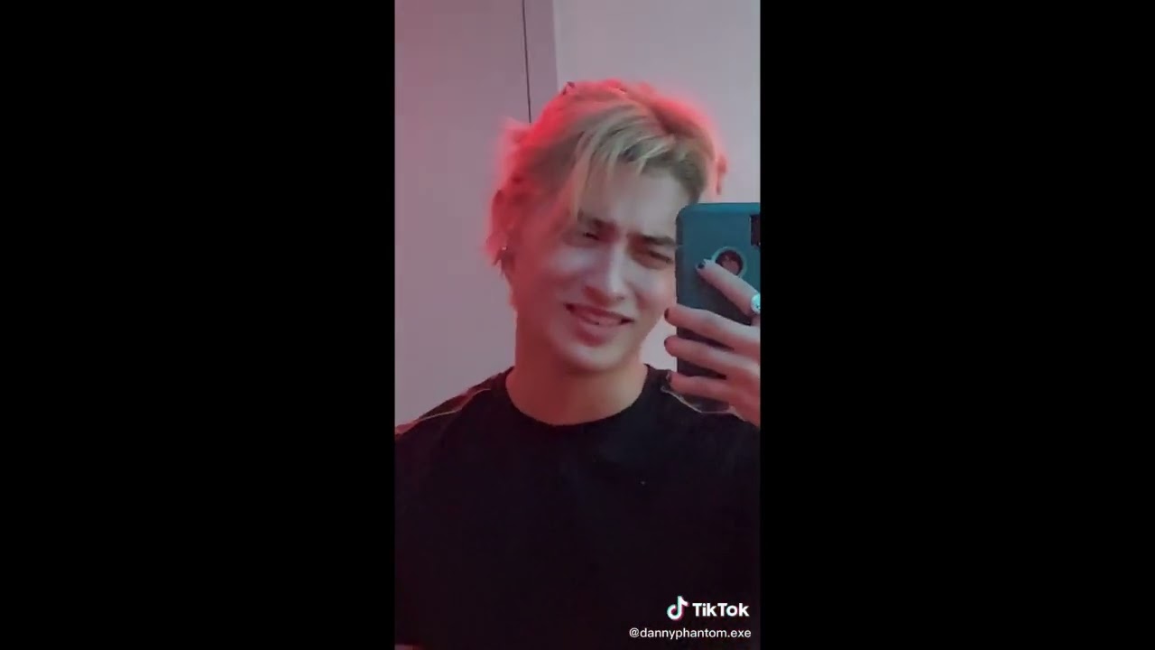 danny phantom.exe tiktoks because shut up