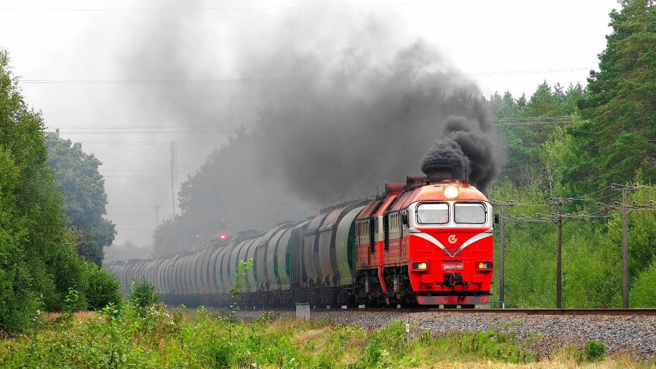 2М62К-1160 с грузовым поездом / 2M62K-1160 with freight train
