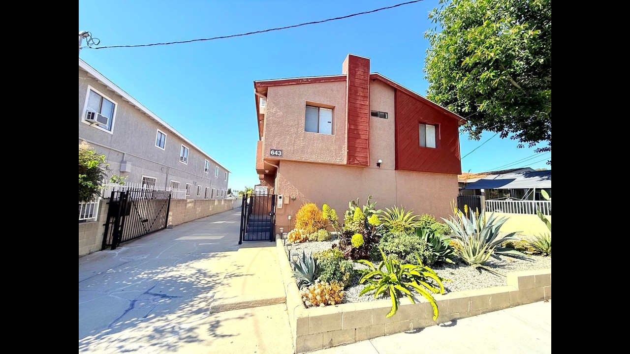 Los Angeles Units for Rent 2BR/1.5BA by Property Managers in Los Angeles