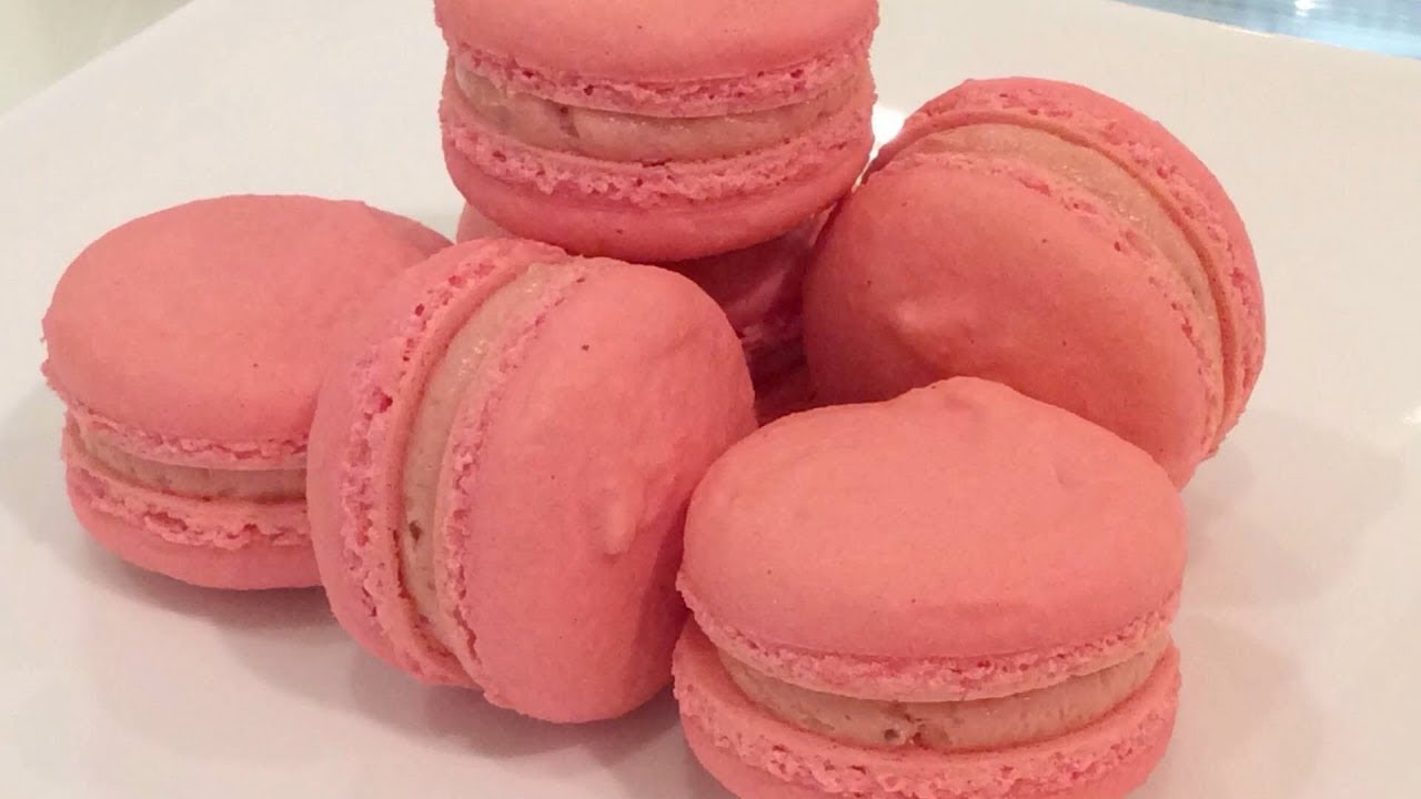 苺のマカロンの作り方。マチの洋菓子工房！#42 Strawberry Macarons Recipe