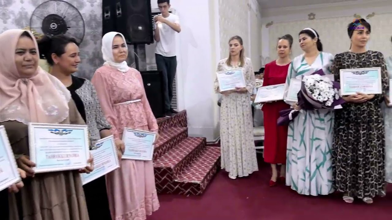 Ziyokor xalqaro maktabi bitiruv oqshomi