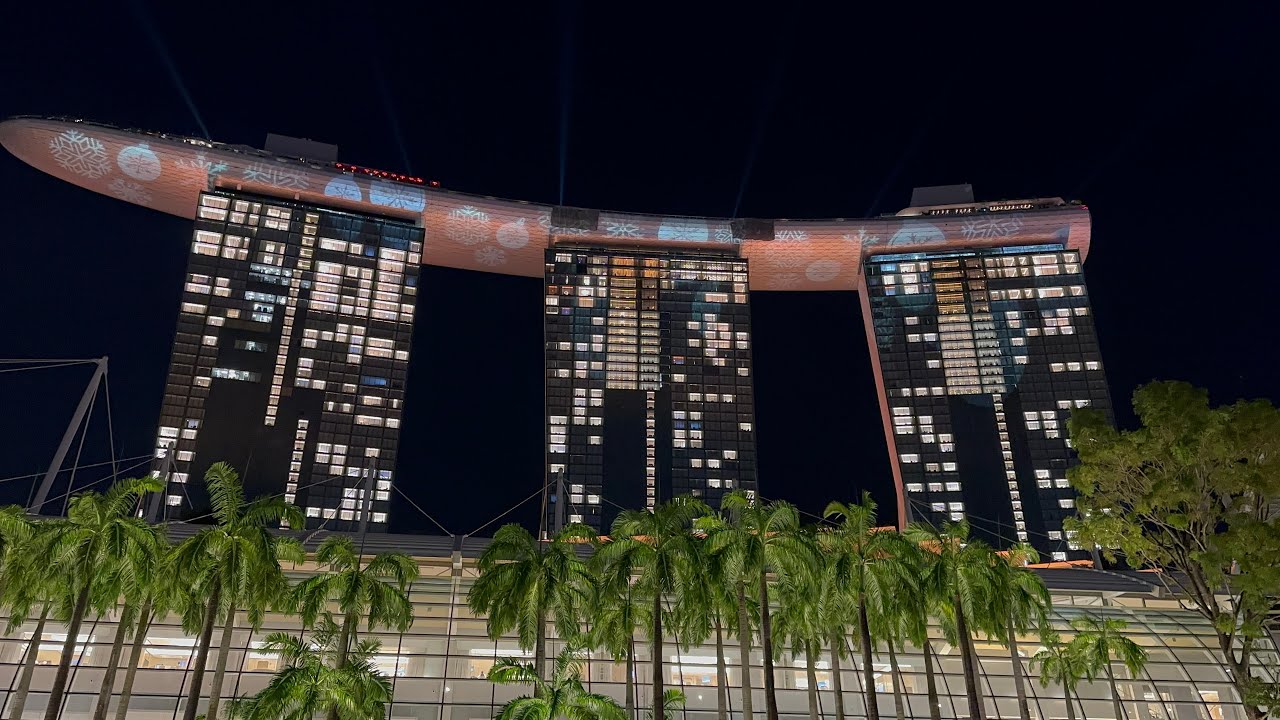 Marina Bay Sands Christmas Light-Up 2024 | Stunning Marina Bay Sands Christmas Illumination 2024 🎄