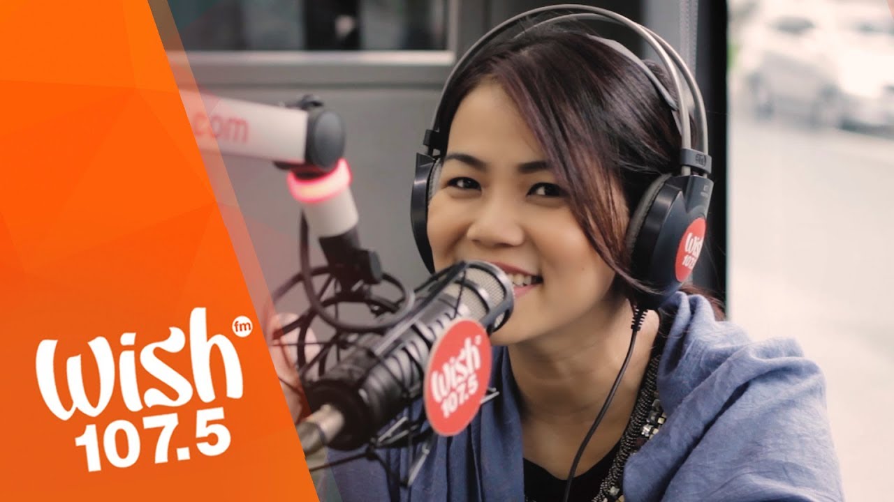 Juris sings 