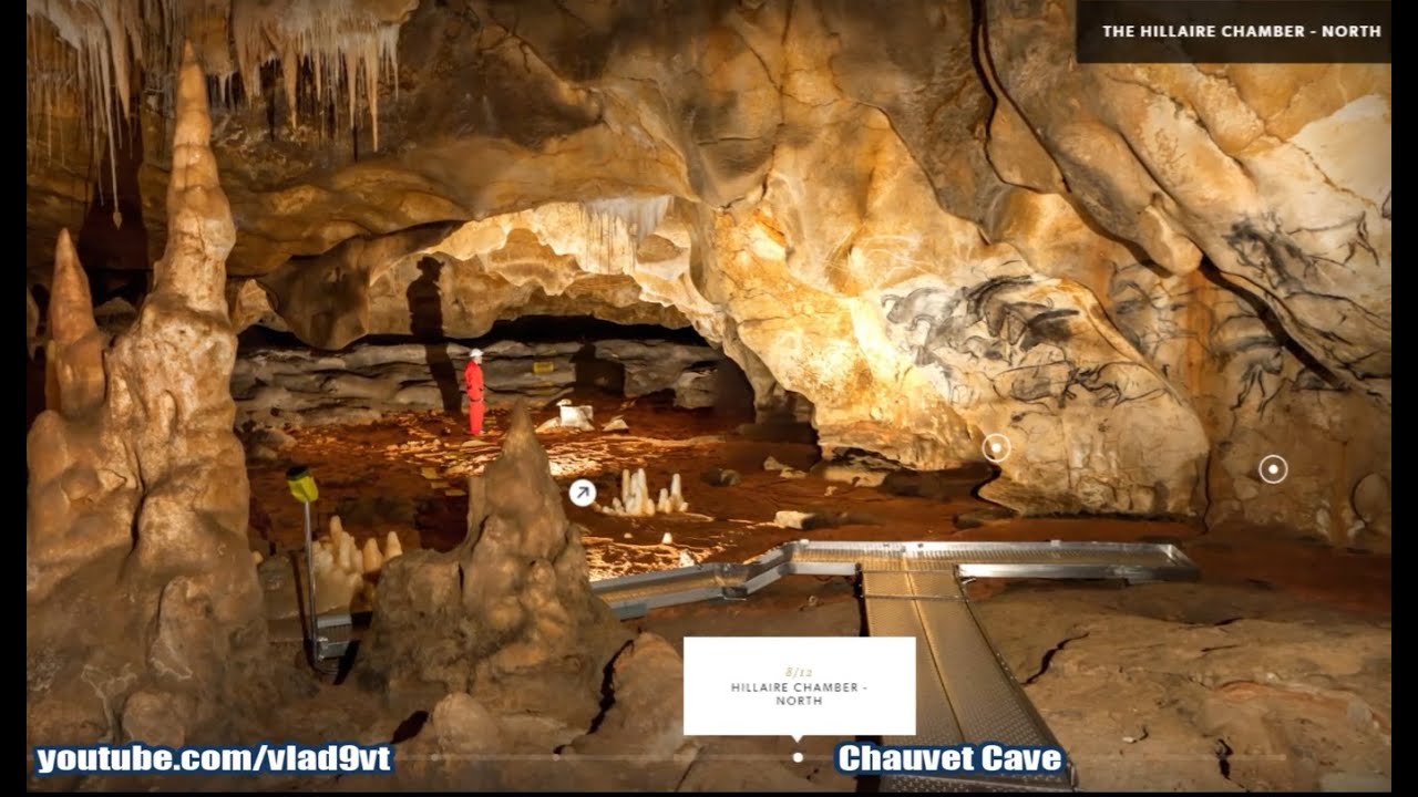 Chauvet Cave petroglyphs 33000 years old