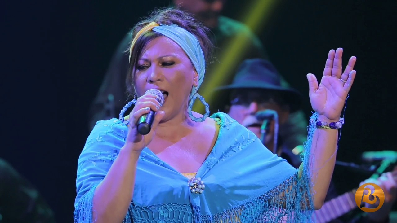 Mar&iacute;a Victoria Rodr&iacute;guez - Oy&aacute; (Live)