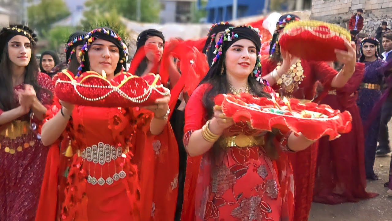 Muhteşem gelin kınası - çiftçi ailesi