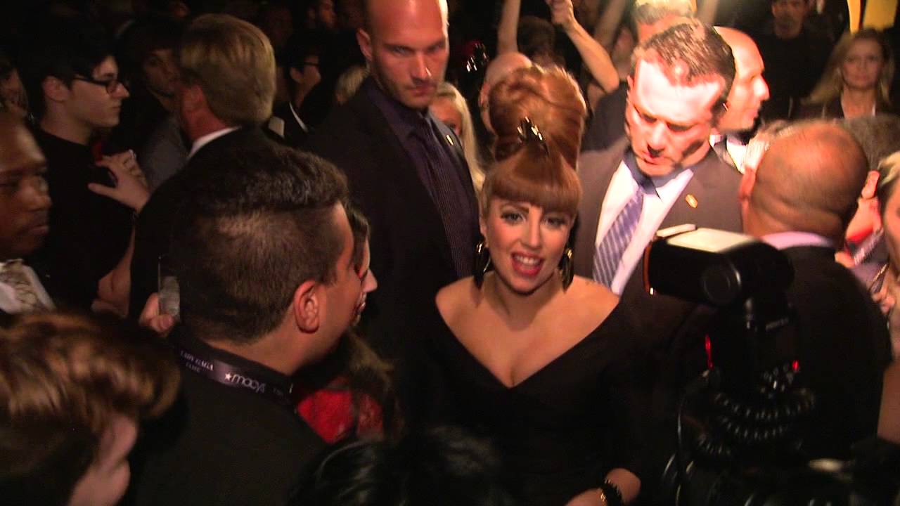 Lady Gaga Hip Replacement Surgery?