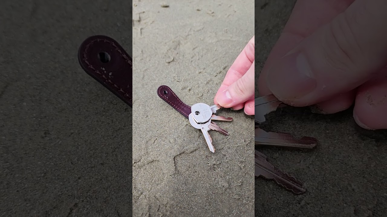 Extremely compact keychain 🔑​🔥​ #asmr #keysmart #keychain #keyorganizer #lifehack #shorts