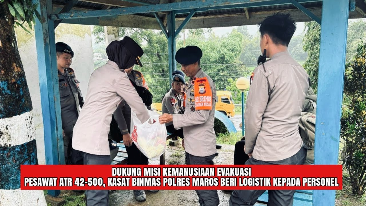 Dukung Misi Kemanusiaan Evakuasi ATR 42-500, Kasat Binmas Polres Maros Beri Logistik kepada Personel