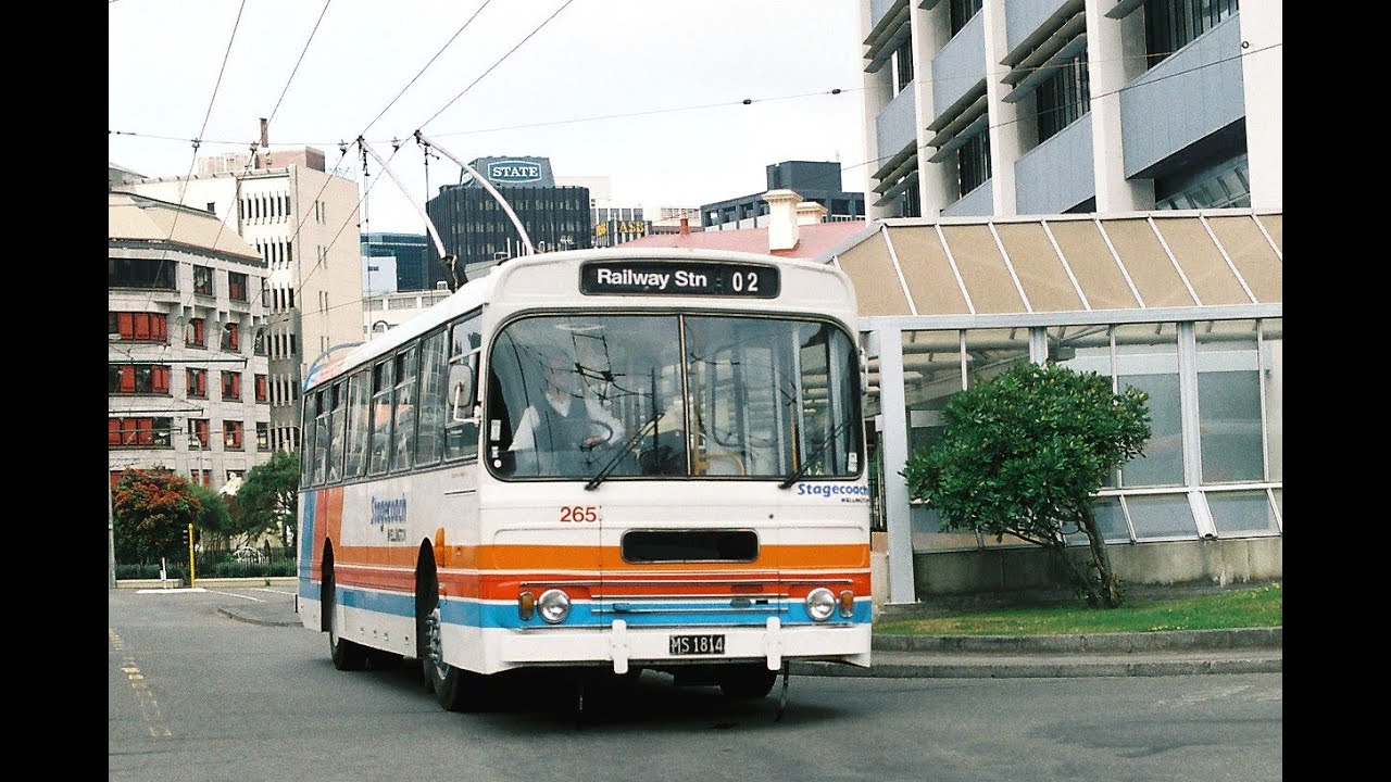 WELLINGTON NEW ZEALAND MORE STAGECOACH TROLLEYBUSES 1993 BY DAVE SPENCER OF PMP