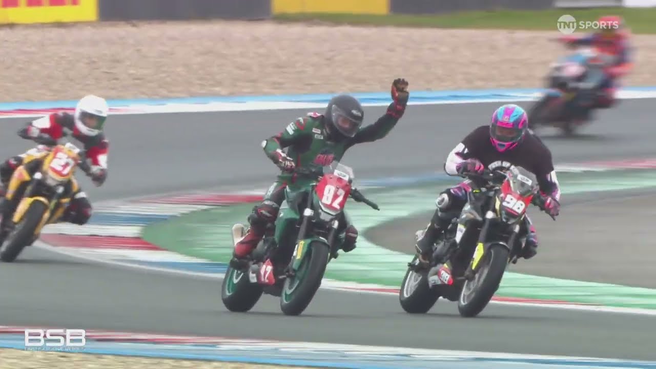 Главные события ROKiT OFF BMW F900 R Cup 2025 года на трассе TT Circuit Assen