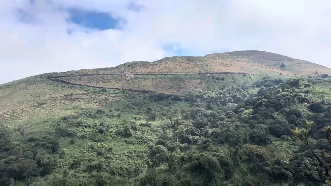Karnataka Highest Peak 🏔️ Mullayangiri | Baba budhangiri | Karnataka's Highest peak | Chikmagalaru