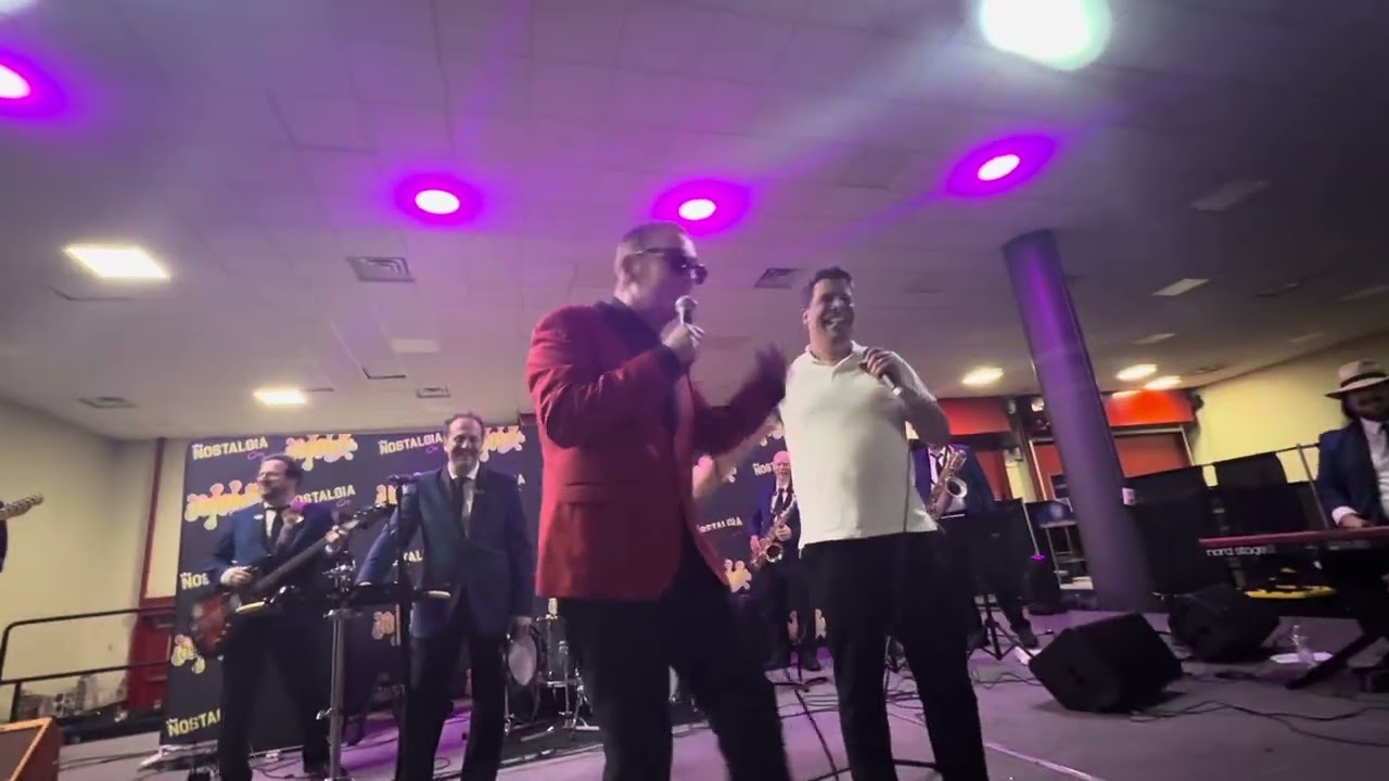 SpongeBob Theme Song LIVE – Tom Kenny & Luis Carreño (English + Spanish Duet) (2025)