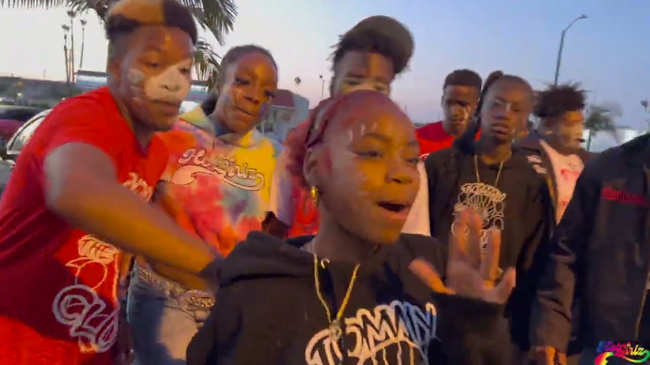 🖐🏾 STOP Allat‼️& We Want ALL THE SMOKE‼️ I FOLLOW @TOMMYHOTGIRLZ ON INSTAGRAM