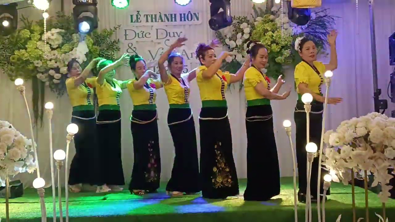 múa thái Tây Bắc🍁🍁🍁
